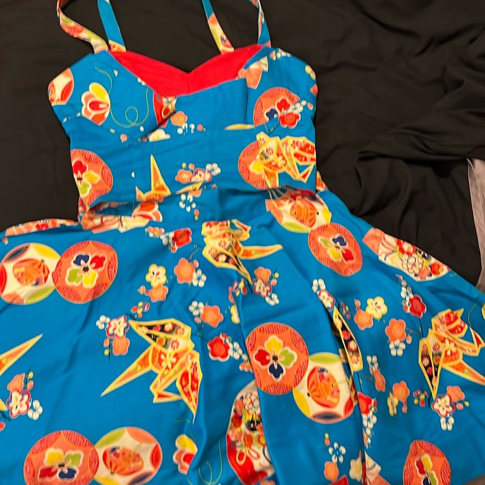 Trashy Diva oragami cranes skirt/bustier set